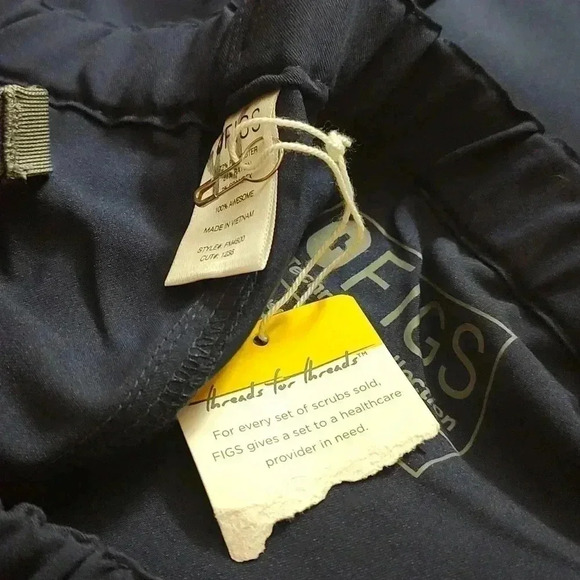 NWT Figs Pisco Basic Scrub Pants™ - Picture 5 of 5